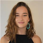 Profesora de diseño y arte para dar clases particulares a niños, estudiantes y adultos
